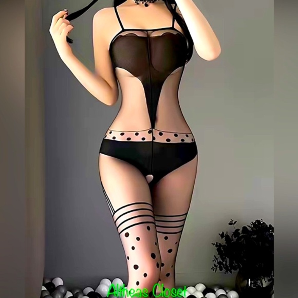 Intimate Apparel 19 - Picture 7 of 9